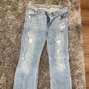 Mens Low rise bootcut American Eagle jeans. Size 32/34